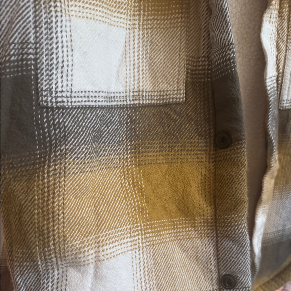H&M shacket! - Picture 3 of 3